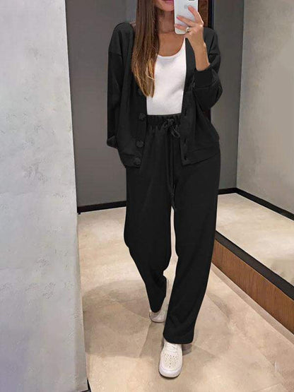 Well Tailored Jacket with a Graceful Silhouette