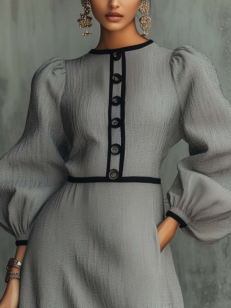 Classic Vintage Dress with a Flattering Fit