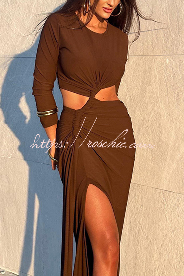 Sophisticated Dress with a Clean Classic Look