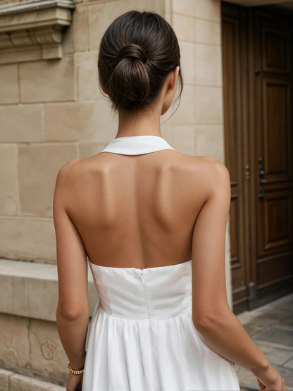 Beautifully Finished Dress in a Timeless Design