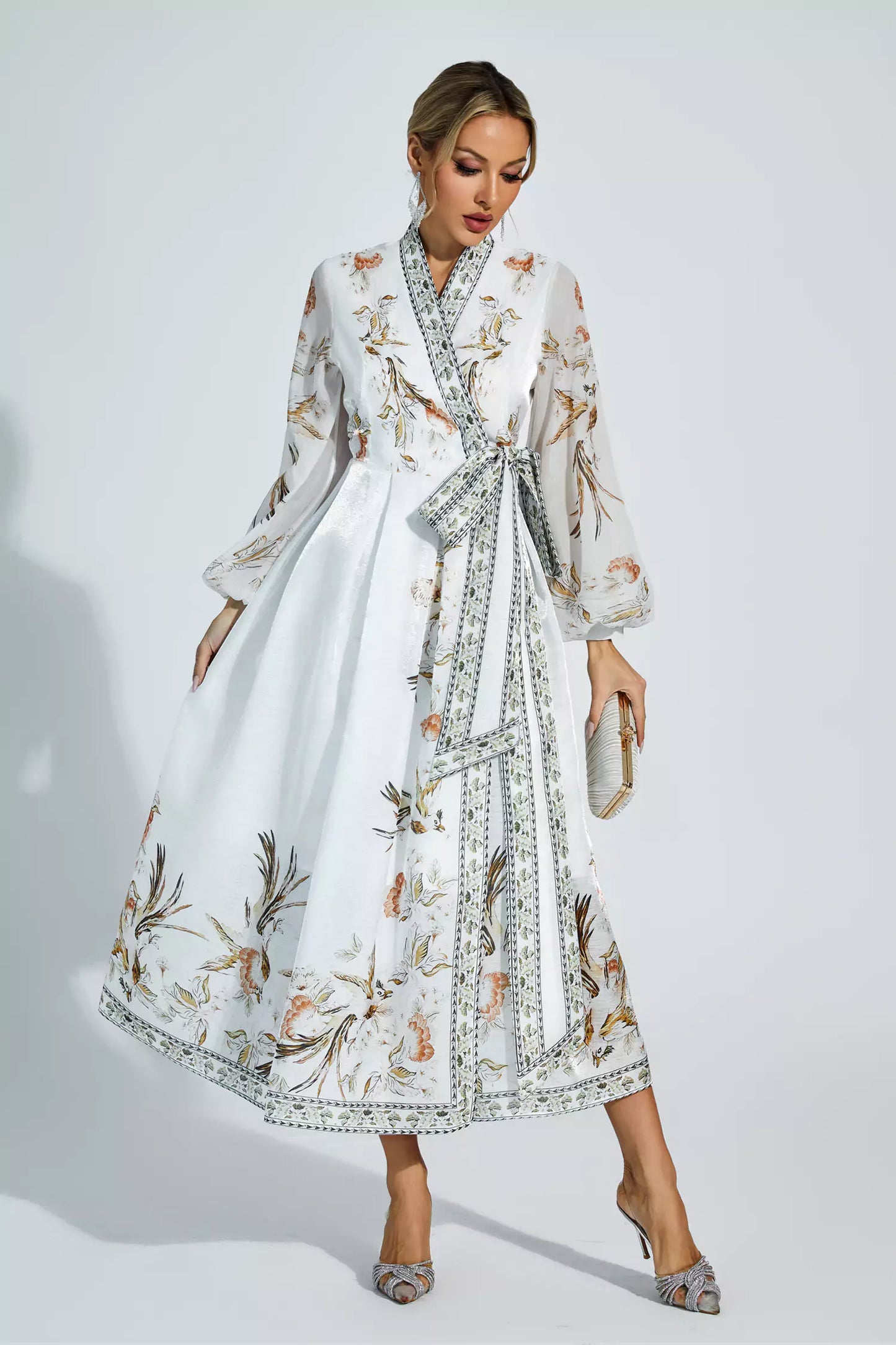 Sophisticated Dress with a Clean Classic Look