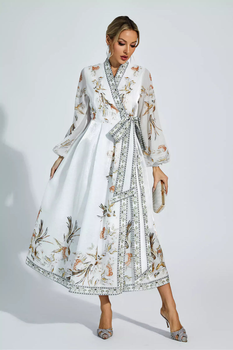 Sophisticated Dress with a Clean Classic Look