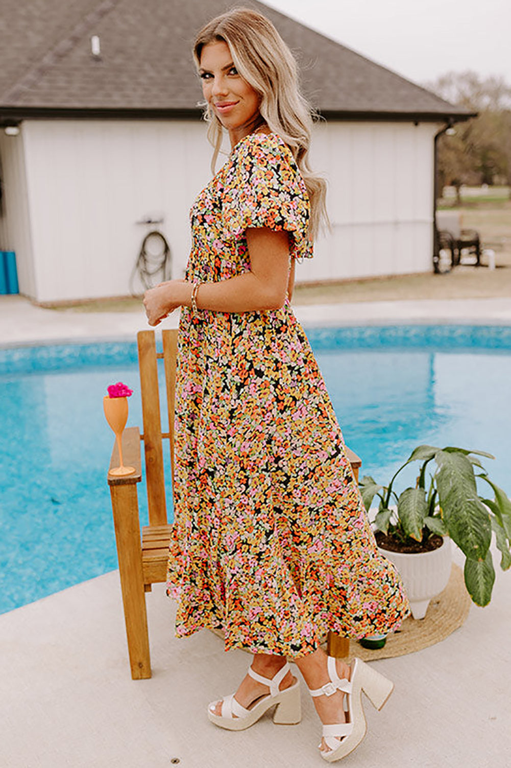 Classic Vintage & Enduringly Stylish Dress