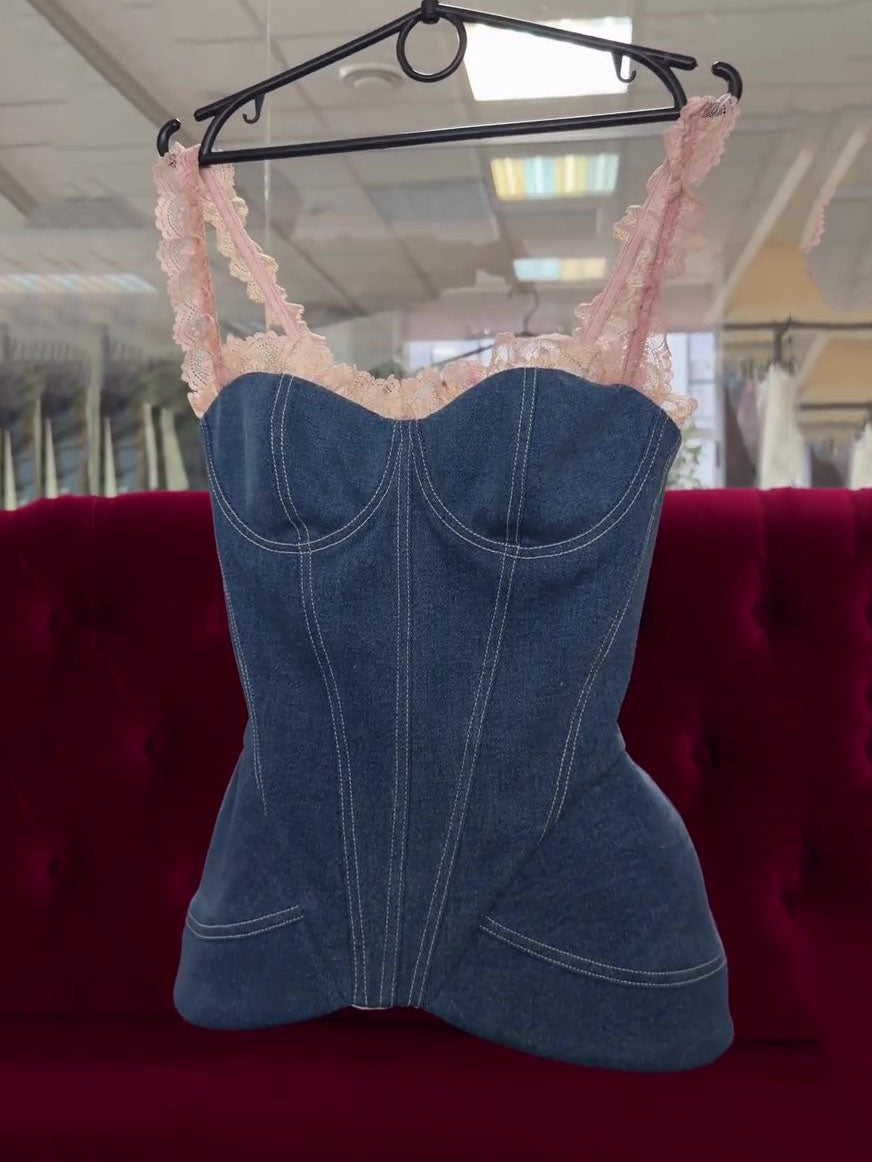 Classic Vintage Top with a Flattering Fit