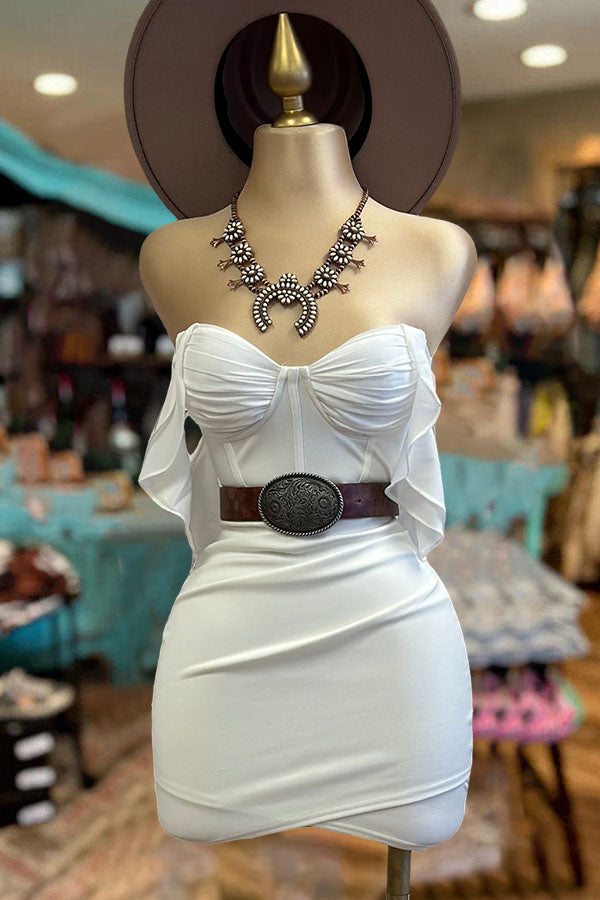 Beautifully Crafted Dress in a Classic Style