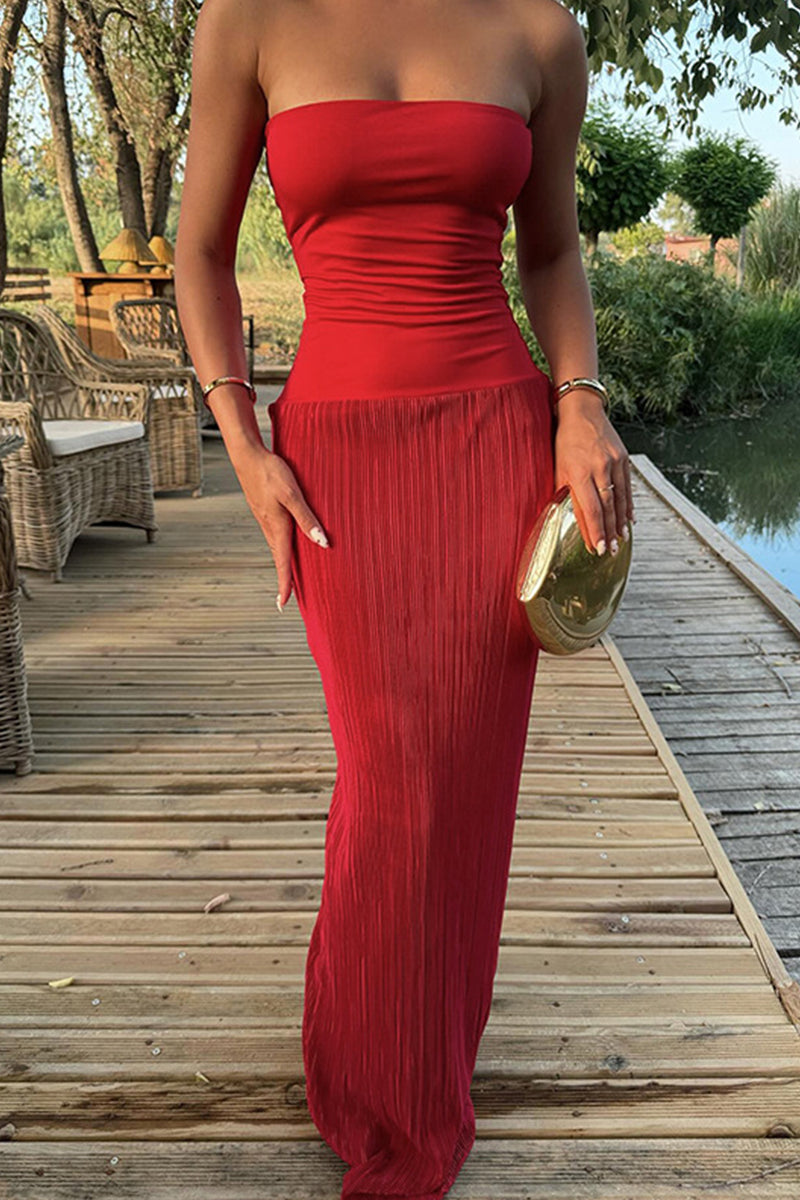 Effortlessly Elegant Dress with a Timeless Design