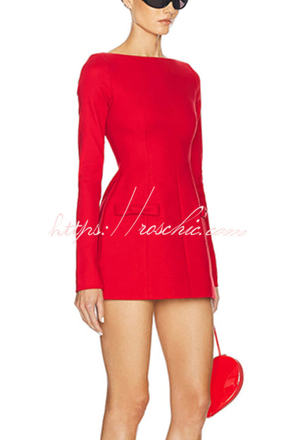 Effortlessly Elegant Dress with a Timeless Design