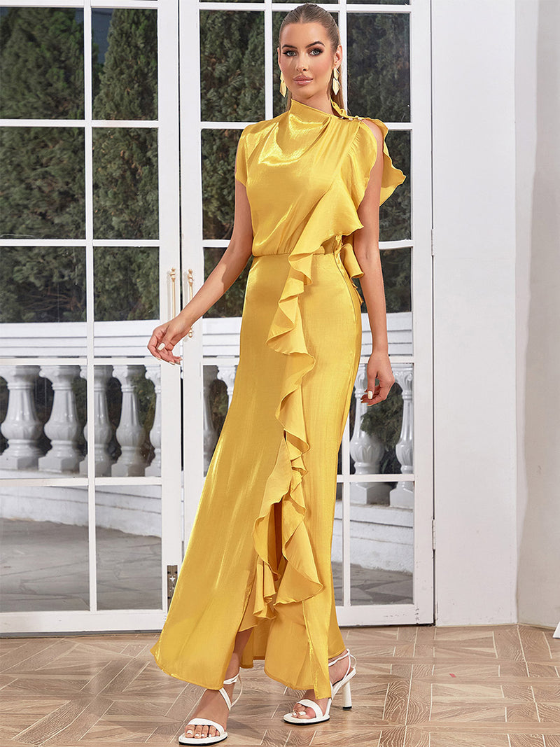 Beautifully Finished Dress in a Timeless Design
