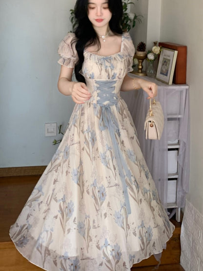 Classic Vintage & Enduringly Stylish Dress