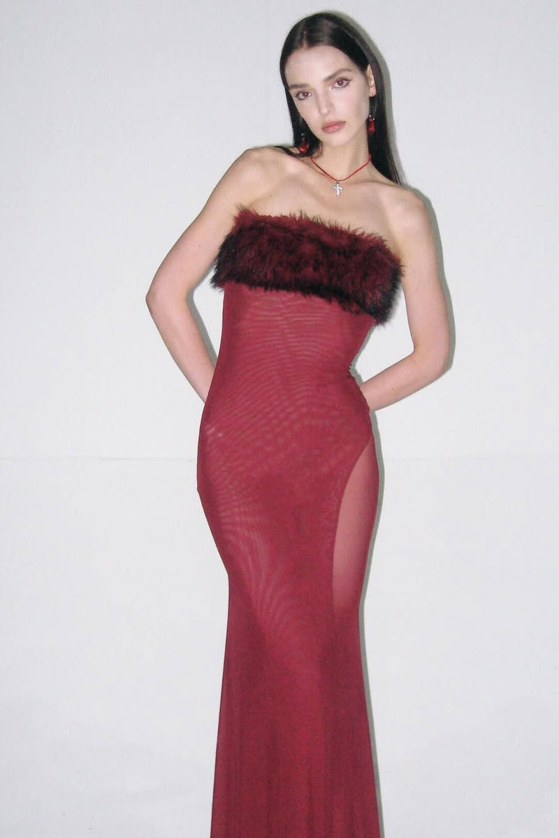 Beautifully Crafted Dress in a Classic Style