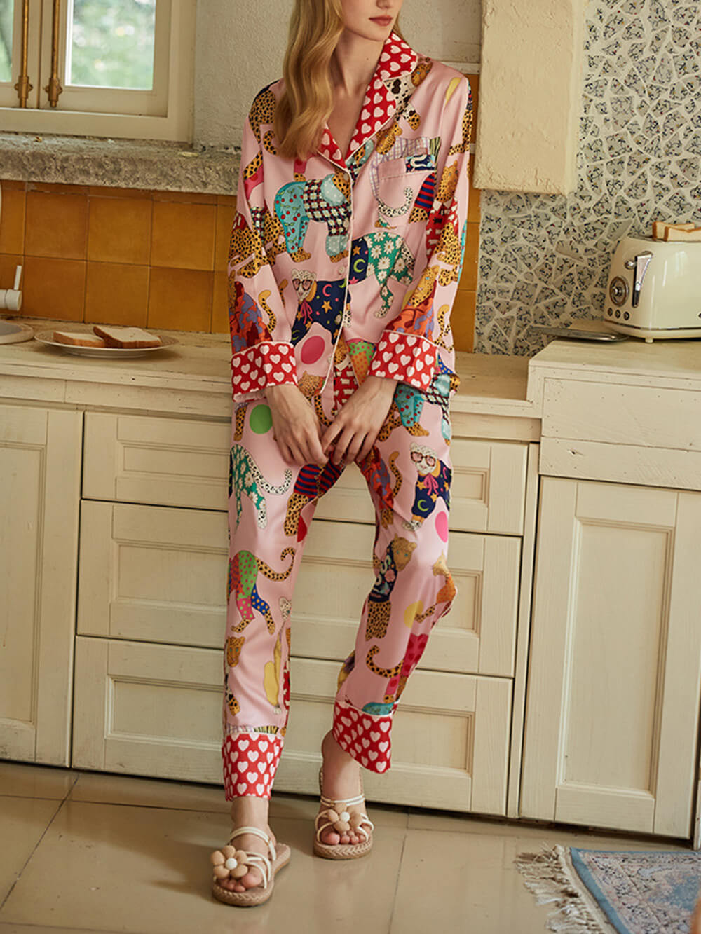 Beautifully Crafted Dress in a Classic Style