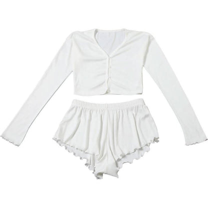 Beautifully Finished Garment in a Timeless Design
