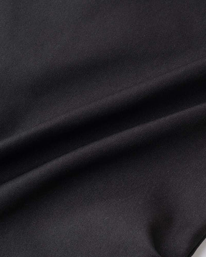Effortlessly Elegant Pants with a Timeless Design