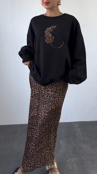 Beautifully Finished Sweater in a Timeless Design