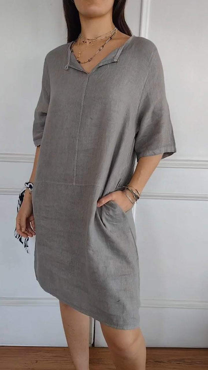 Well Tailored Dress with a Graceful Silhouette