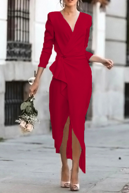 Gracefully Styled Dress for Any Occasion