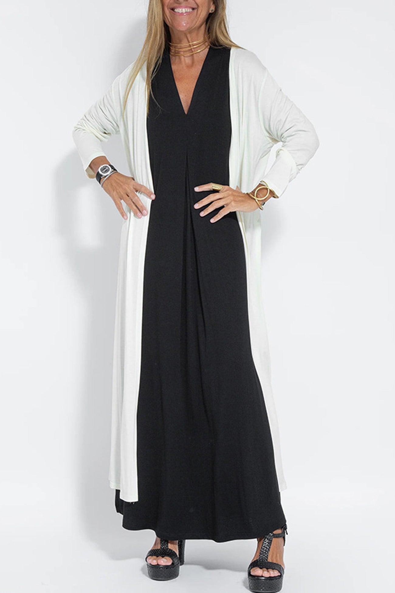 Gracefully Styled Cardigan for Any Occasion