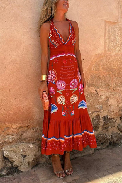 Beautifully Finished Dress in a Timeless Design