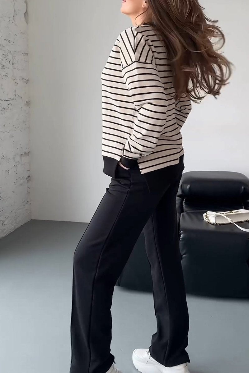Effortlessly Elegant Garment with a Timeless Design