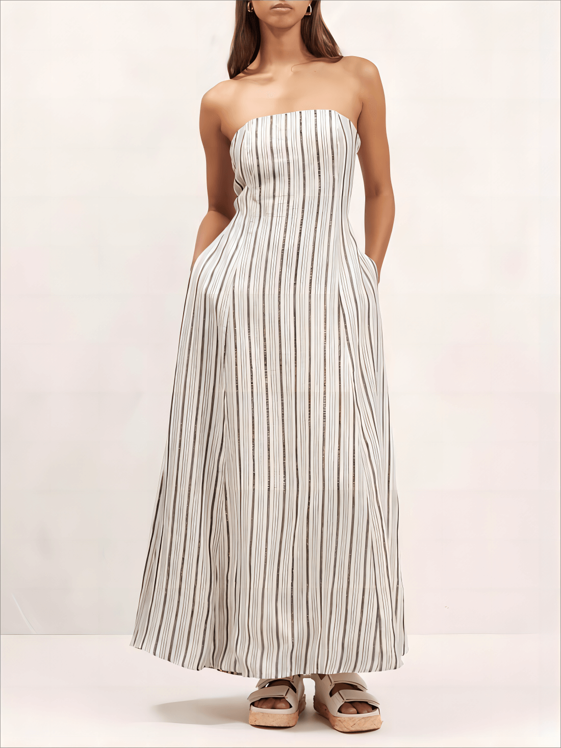 Beautifully Crafted Dress in a Classic Style