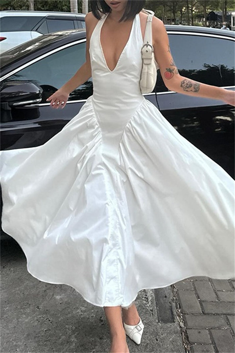 Beautifully Crafted Dress in a Classic Style