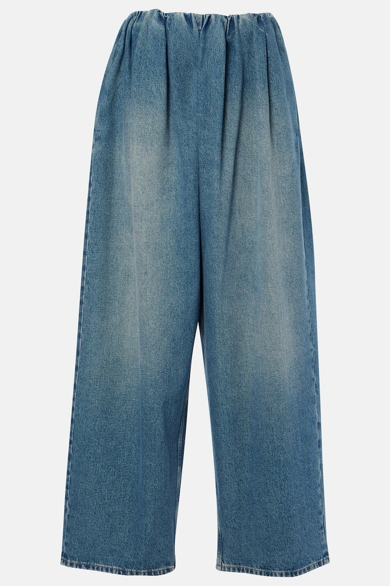 Polished Garment with an Effortless Classic Look