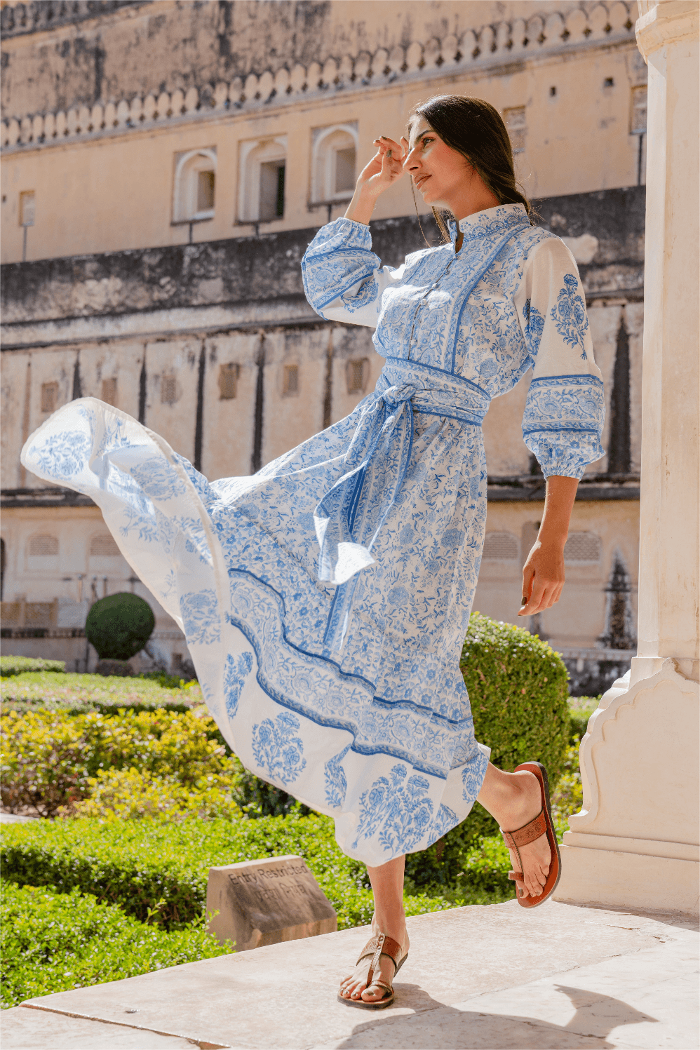 Gracefully Styled Dress for Any Occasion