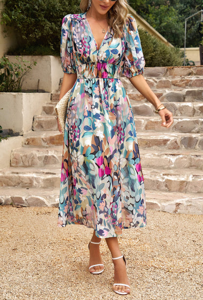 Gracefully Styled Dress for Any Occasion