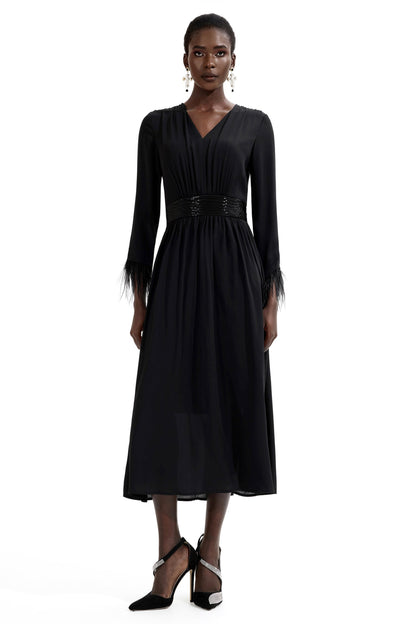 Classic Vintage & Enduringly Stylish Dress