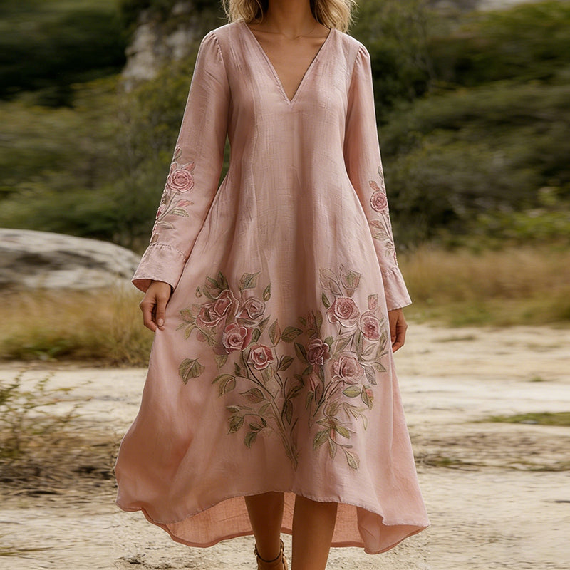 Classic Vintage & Enduringly Stylish Dress