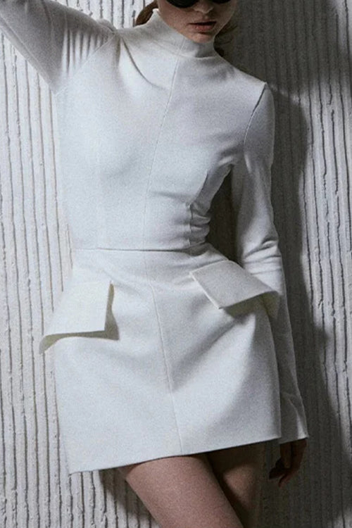 Effortlessly Elegant Dress with a Timeless Design