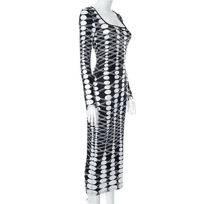 Gracefully Styled Dress for Any Occasion