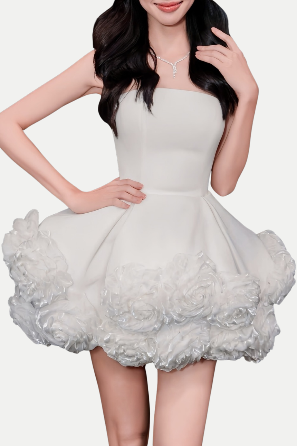 Effortlessly Elegant Dress with a Timeless Design