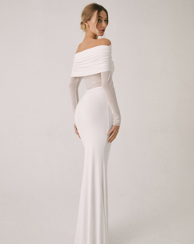 Sophisticated Dress with a Clean Classic Look