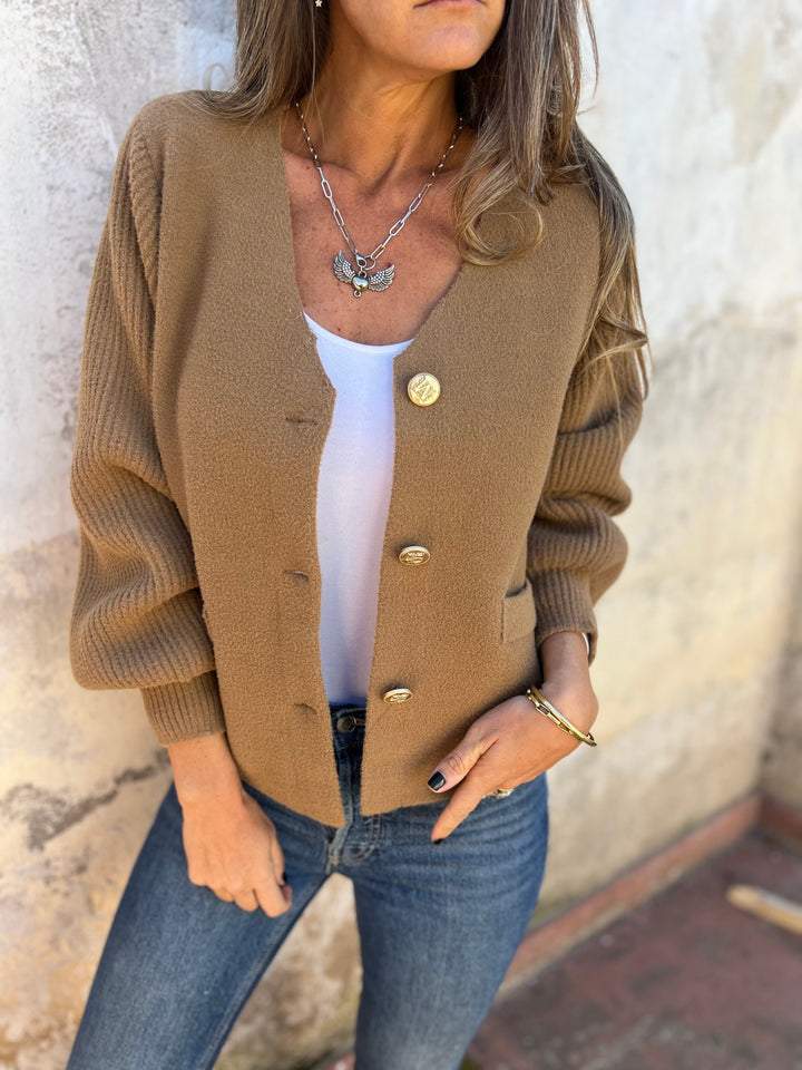Beautifully Finished Cardigan in a Timeless Design