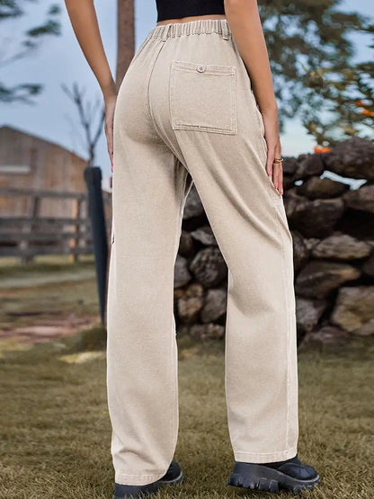 Classic Vintage Pants with a Flattering Fit