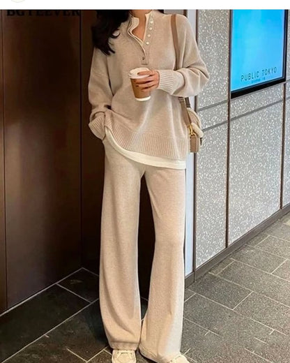 Effortlessly Elegant Garment with a Timeless Design