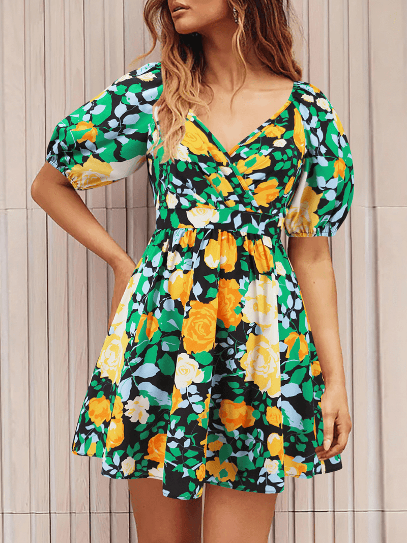 Gracefully Styled Dress for Any Occasion