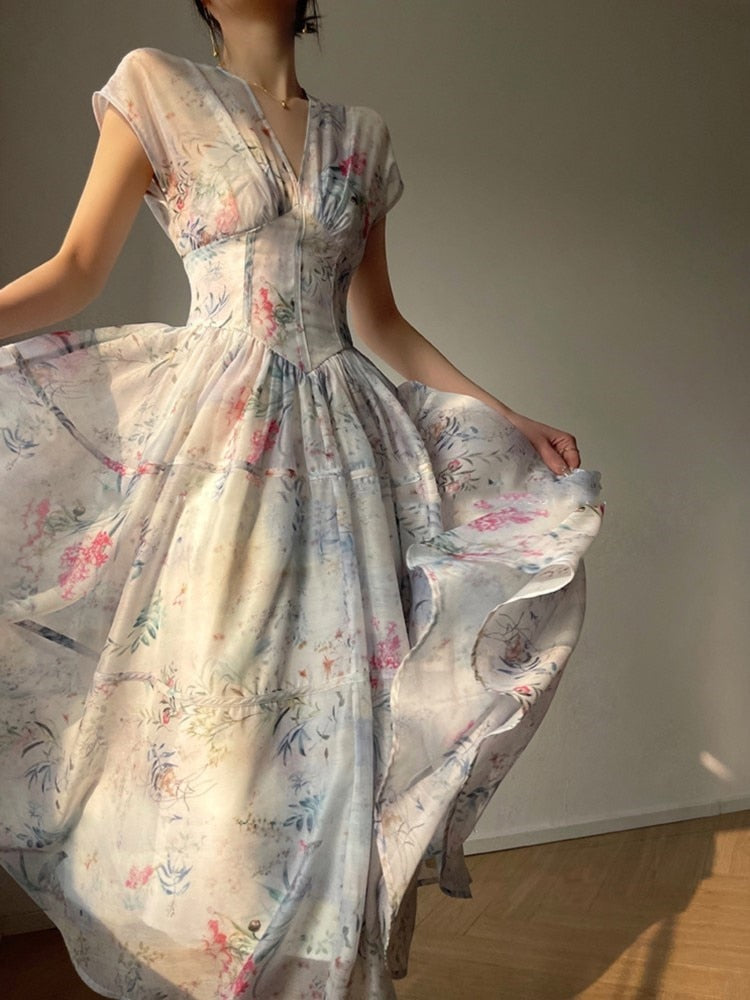 Gracefully Styled Dress for Any Occasion