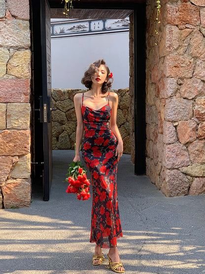 A Vintage Style Dress with Delicate Timeless Details