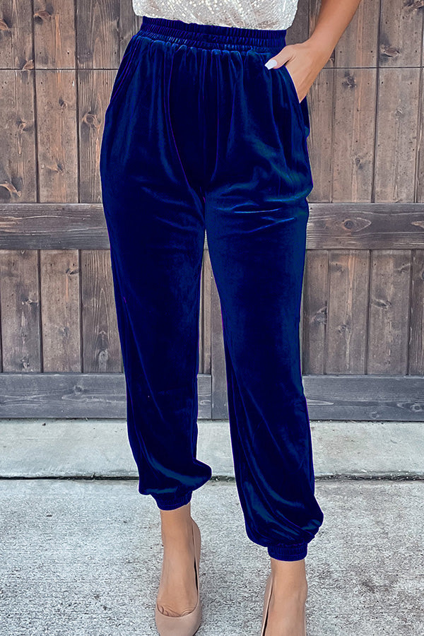 Sophisticated Pants with a Clean Classic Look