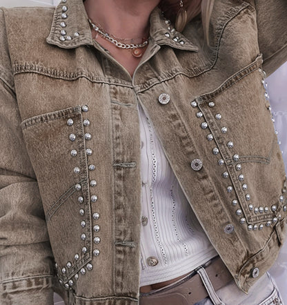 Beautifully Crafted Jacket in a Classic Style