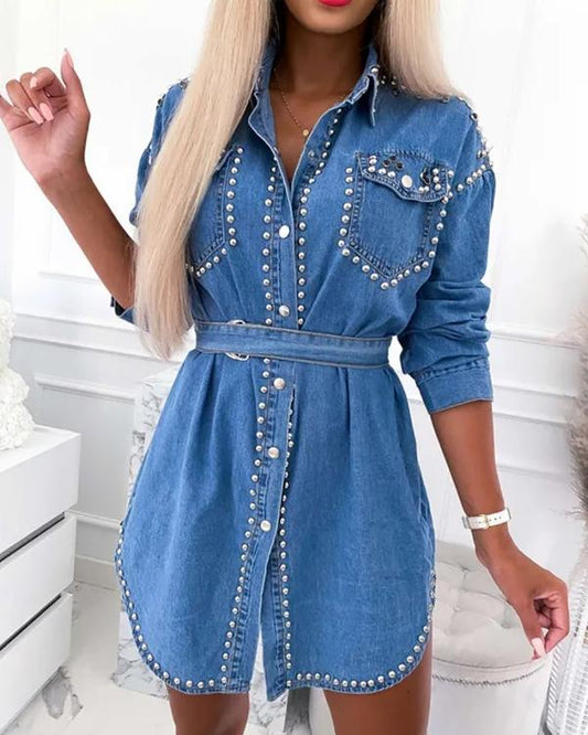 Classic Vintage & Enduringly Stylish Dress