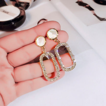 Elegant Earring for Every Occasion