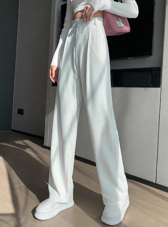 Gracefully Styled Pants for Any Occasion
