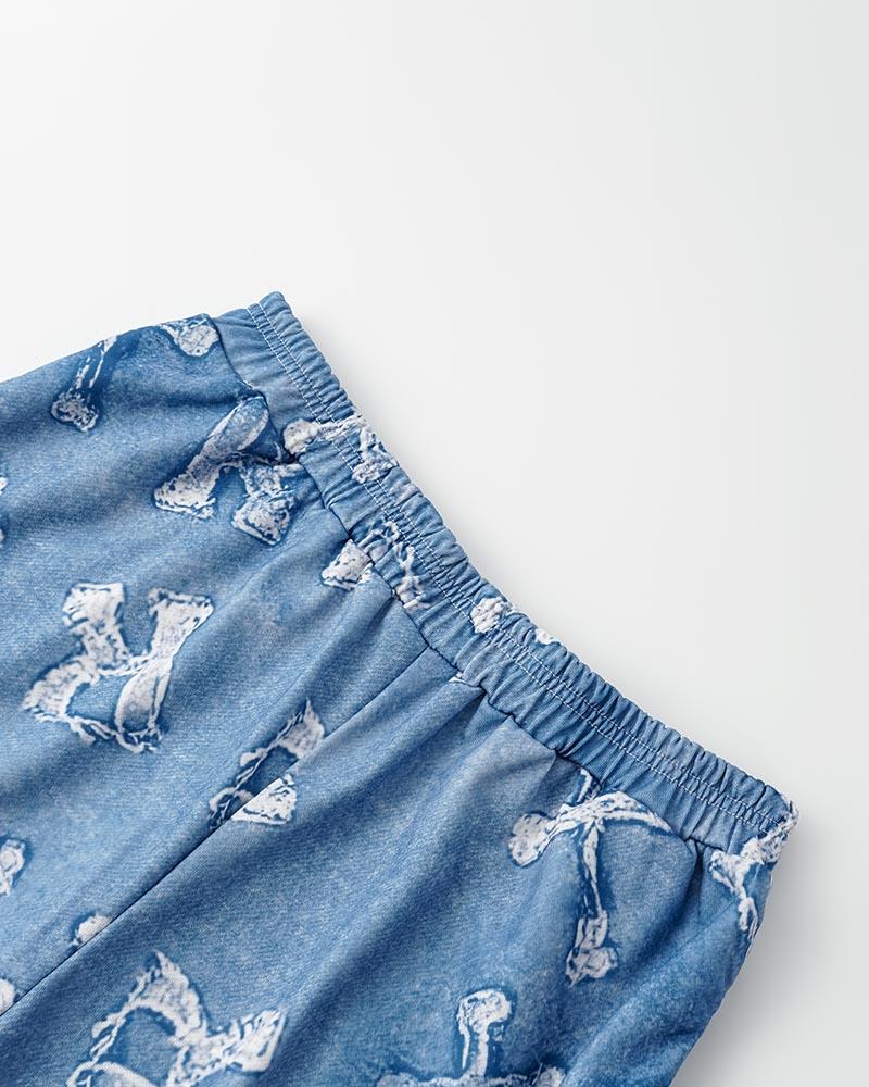 Classic Vintage Garment with a Flattering Fit