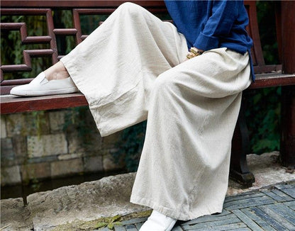 Classic Vintage Pants with a Flattering Fit