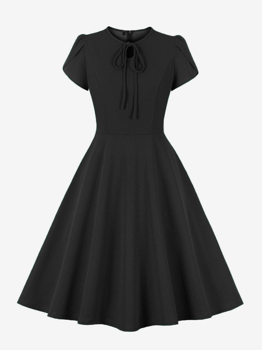 Sophisticated Dress with a Clean Classic Look