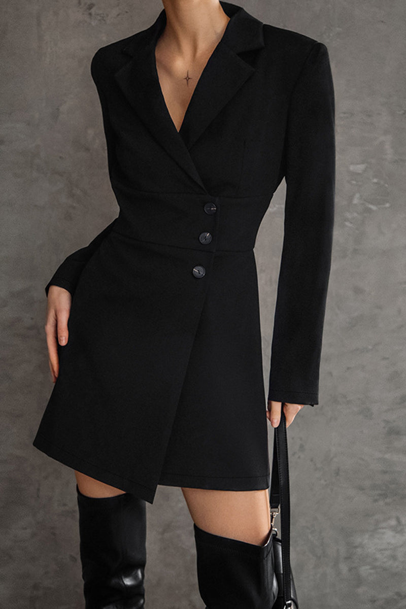 Well Tailored Dress with a Graceful Silhouette