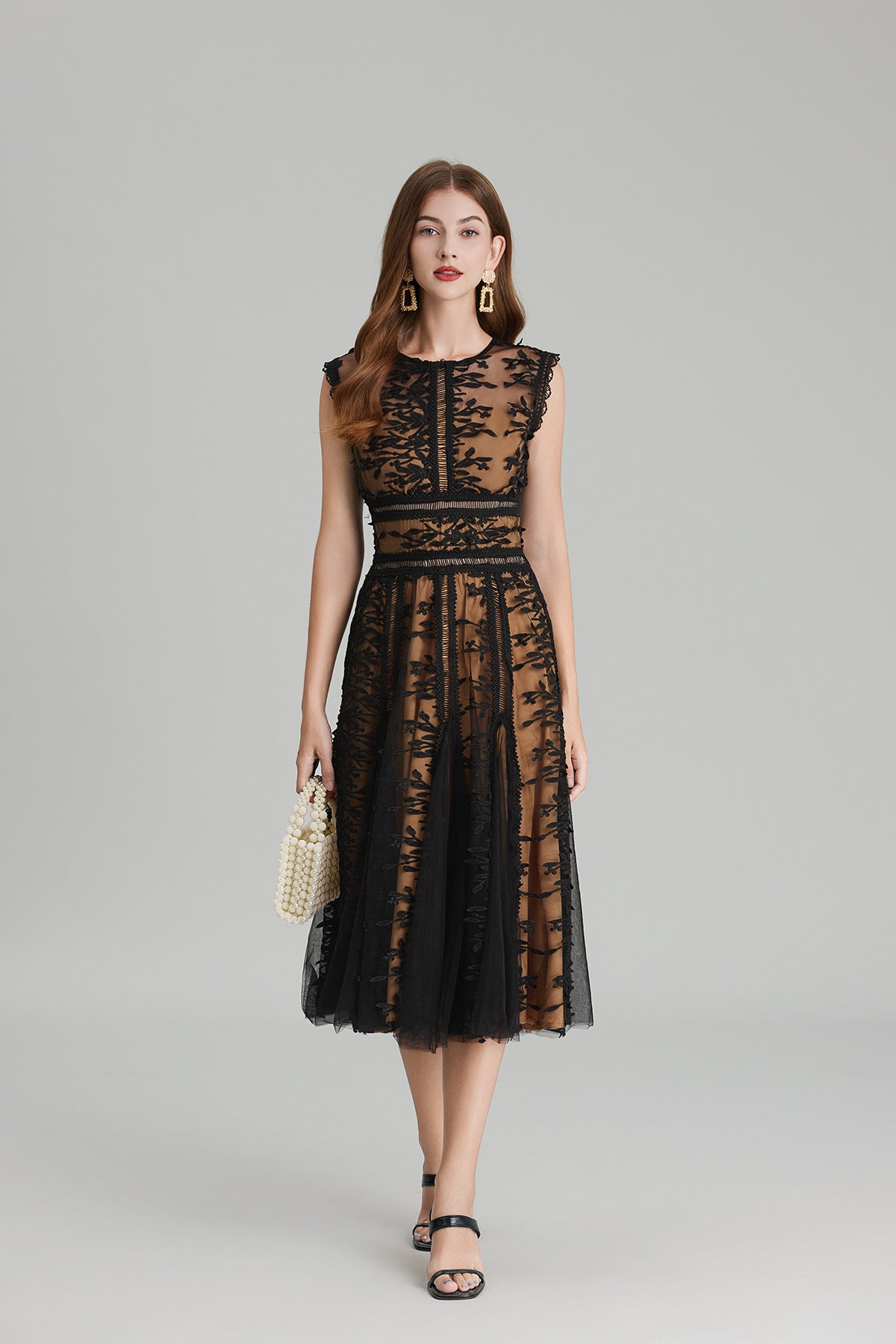 Sophisticated Dress with a Clean Classic Look